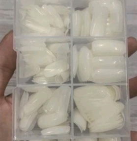 Móng Úp Chân Dài Đục Fom Chuẩn