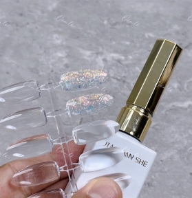 Sơn Gel Nhủ Vụn Khổng Tước JIAO YAN SHE -001