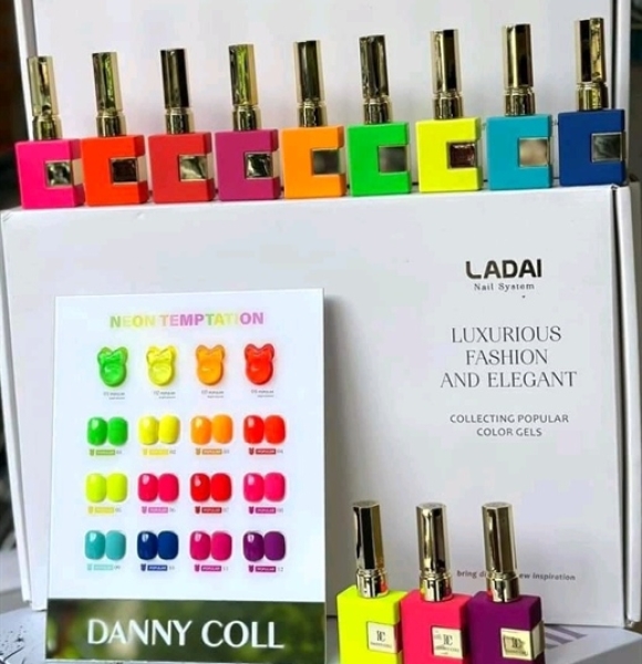 Sét Sơn 12 Màu DANNY COLL
