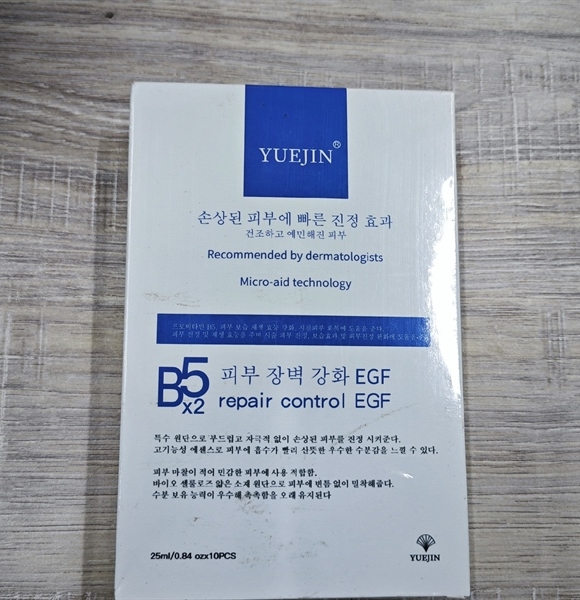 Hộp 10 Cái Mặt Nạ B5x2 Repair Control EFG Chính Hãng