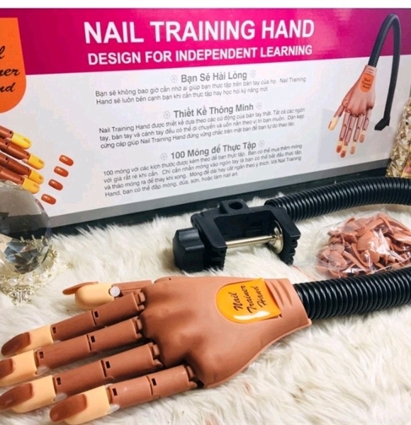 Bàn Tay Giả Có Khớp Nối Chuyên Dùng Học Nail