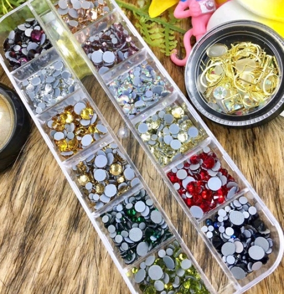 Đá Khay Mix 12Ô Đủ Màu